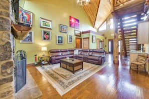 Living Area | Smart TV w/ Cable | Fireplace | 1st Floor