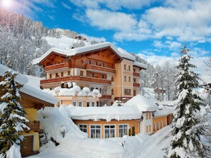 Holiday Home Exterior [winter]