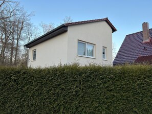 Straßenansicht Ferienhaus