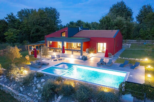 Holiday Home Swimming Pool