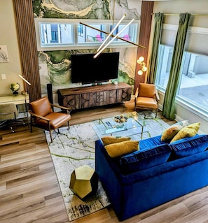 Townhouse 2: Featuring open-concept living