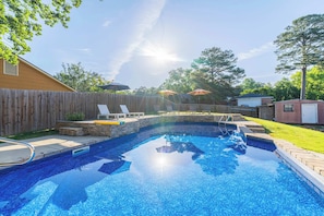 "Sunny days and poolside vibes"