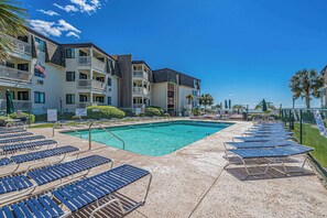Complex Pool 1