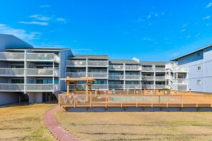 Sea Colony Building