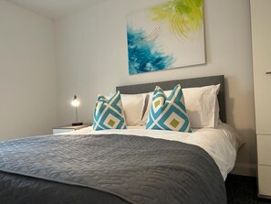 Bedroom (2)