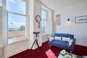 The Aquamarine Weymouth Beach, Weymouth - Host & Stay