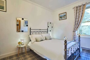 The Aquamarine Weymouth Beach, Weymouth - Host & Stay