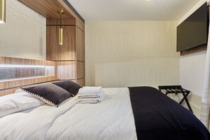 Espace chambre TV WIFI