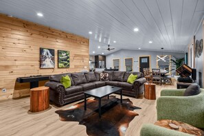 Indoors, Architecture, Building, Furniture, Living Room