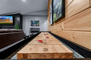 Indoors, Hardwood, Screen, Stained Wood, Furniture