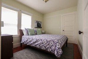Queen size bed