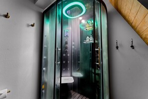 Luxury SteamShower