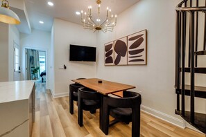 Dining Area | Dishware & Flatware | Central A/C & Heat | 1st Floor