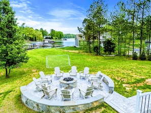 Family Moments, Lakeside – From backyard soccer to fireside laughter, this open space encourages play, rest, and everything in between.