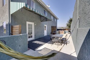 Patio | Outdoor Seating | Gas Grill