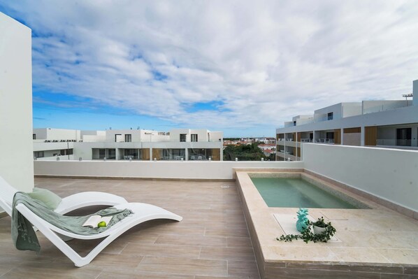 Private Rooftop