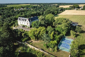 Sport court