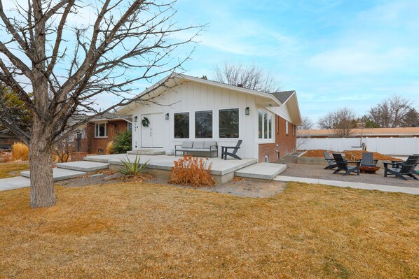 Enjoy coffee in the private fenced-in yard