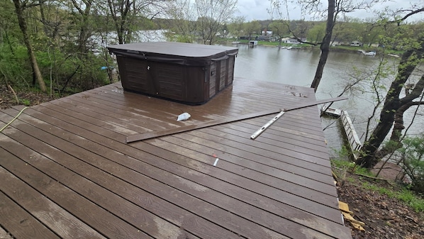 Brand new deck, almost complete. Hot tub and sauna will be here