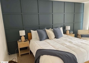 King bed