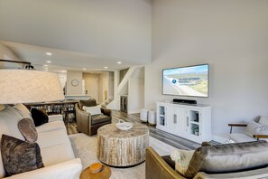 Spacious Living Room
