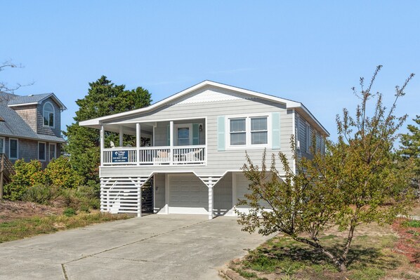 NHCB76: Hello Sunshine | Front Exterior