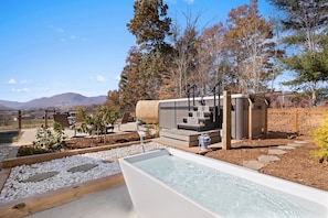 Bain à remous extérieur