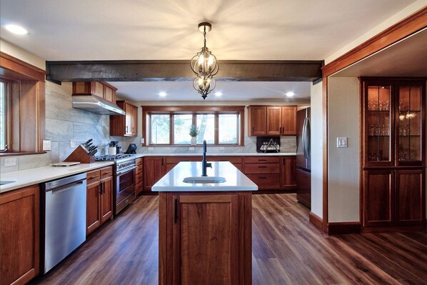 Beautiful Gourmet Kitchen