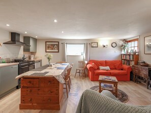 Living area | The Old Tack Room - Hoopers Holidays, Tilshead