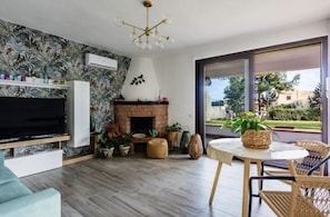 Villa Norvegia | 5 Bedrooms | Garden and Terrace | Fontane Bianche | Syracuse | Sicily