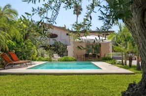 Villa Arenella | Beachfront Retreat | 3 Bedrooms | Private Pool | Stunning Sea Views | Spacious Furnished Terrace | Syracuse | Sicily