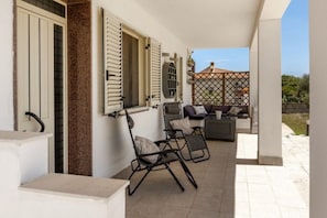 Villa Crisolito | 2 Bedrooms | Lush Private Garden | Cozy Outdoor Dining Area | Sea Views | Syracuse | Sicily