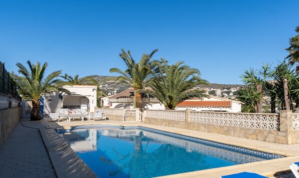Pool (1)