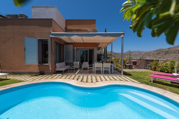 Holiday Home Exterior [summer]