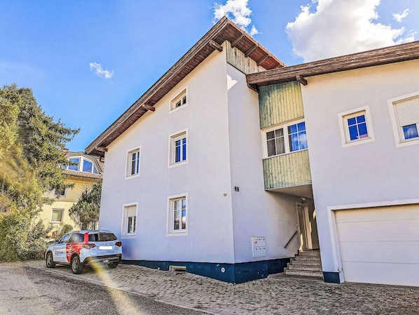 Building, Window, Wall, House, Facade, Residential Area, Home, Door, Slope, Paint