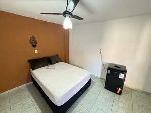 Foto de todo o quarto