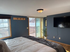 The sliding glass door provides easy walk-out access and beautiful views. 