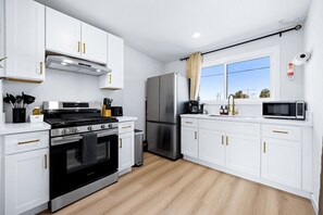 Stay in, cook up something delicious, and feel right at home. #travelsgvcertified