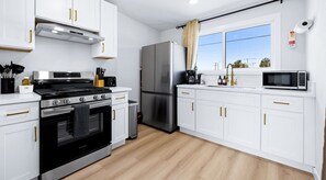 Stay in, cook up something delicious, and feel right at home. #travelsgvcertified