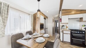  Self-catering lodge holiday, Isle of Wight