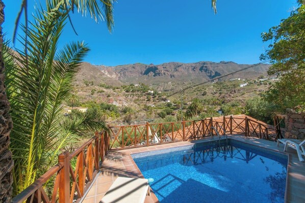 Piscine maison de vacances