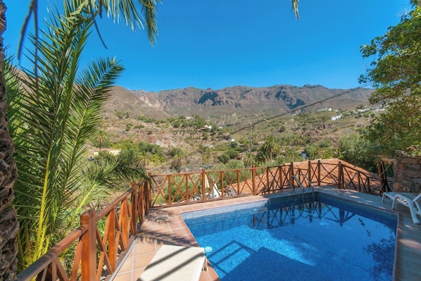 Piscine maison de vacances