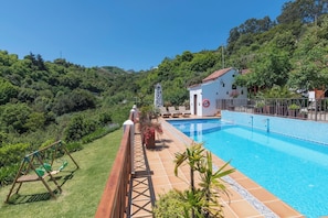 Holiday Home Swimming Pool