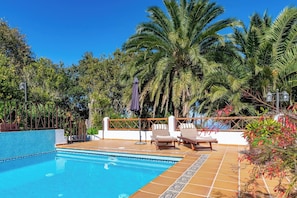 Piscine maison de vacances