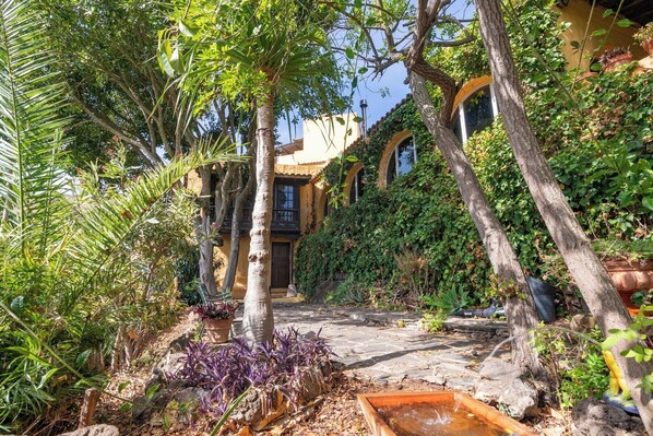 Holiday Home Exterior [summer]