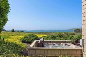 Hot tub overlooking the Pacific Ocean.