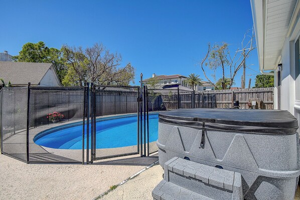 Pool or Jacuzzi? Your perfect backyard escape starts here. 