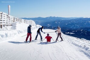 Snow and ski sports