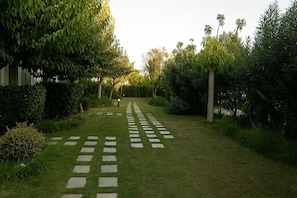 Spacious garden of the establishment