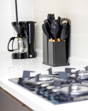 Kaffee und/oder Kaffeemaschine